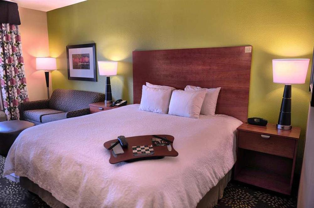 Hampton Inn & Suites Harlingen Quarto foto